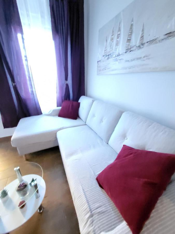 Rijeka Apartment With Free Parking And Large Balcony エクステリア 写真