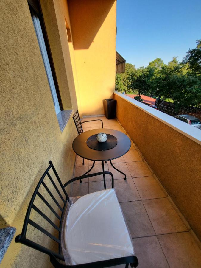 Rijeka Apartment With Free Parking And Large Balcony エクステリア 写真