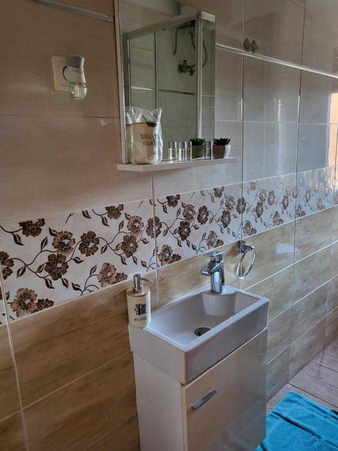 Rijeka Apartment With Free Parking And Large Balcony エクステリア 写真